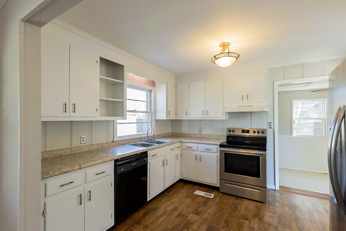 104 Hampton Road Columbia, TN 38401 - Photo 8 of 26 Gallery Image 8