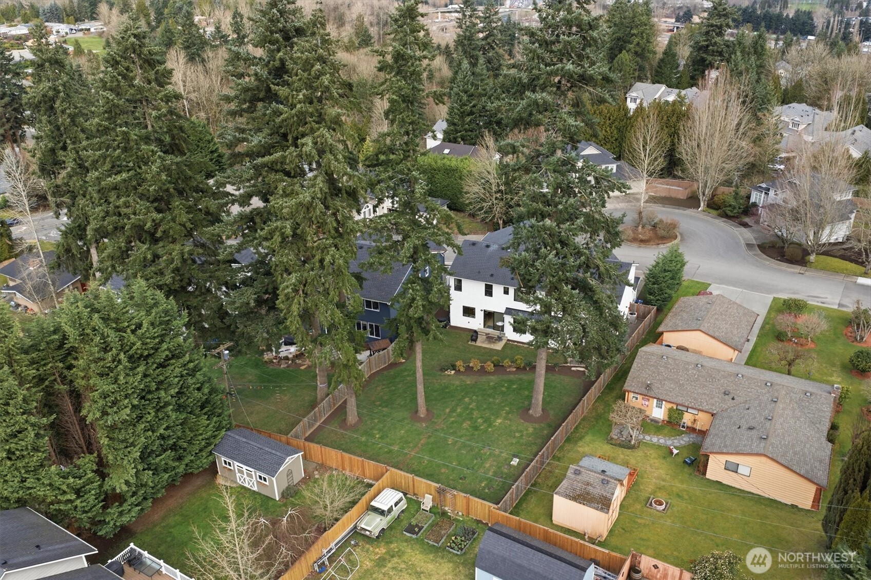 12143 Northeast 170th Place Bothell, WA 98011 - Photo 36 of 40