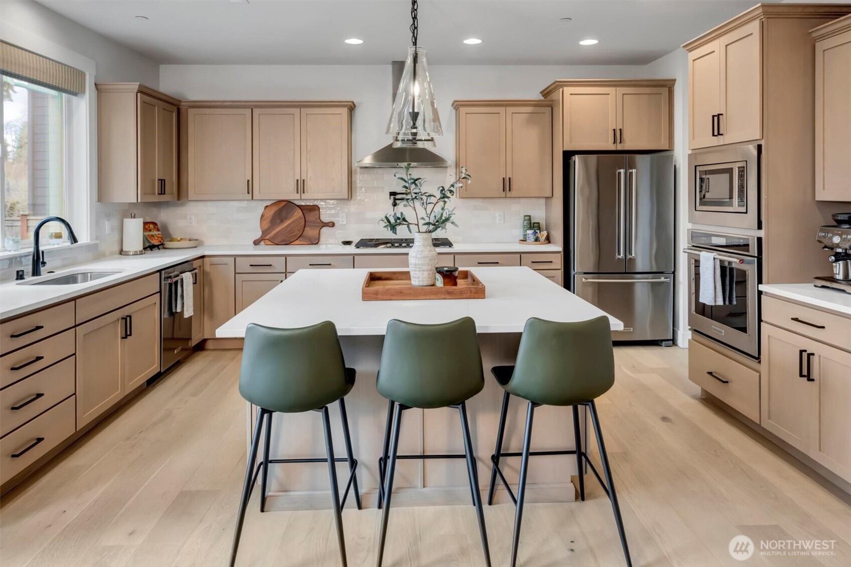 12143 Northeast 170th Place Bothell, WA 98011 - Photo 10 of 40