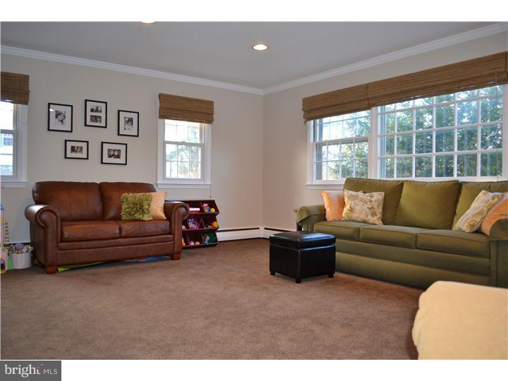 645 Walker Road Wayne, PA 19087 - Photo 11 of 17 Family Room