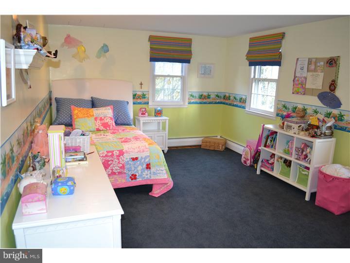645 Walker Road Wayne, PA 19087 - Photo 15 of 17 Bedroom 3