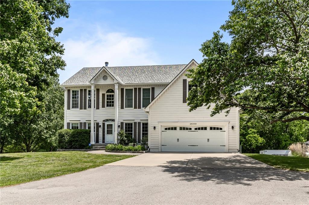 26209 East Blue Mills Road Sibley, MO 64088 - Photo 1 of 38