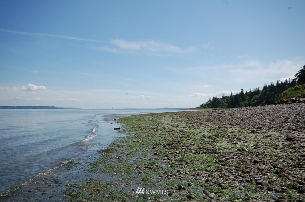 74 President Point Road Northeast Kingston, WA 98346 - Photo 14 of 15 Gallery Image 14