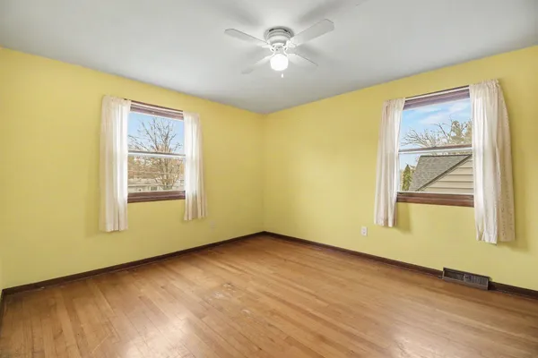 $287,000 | 3835 Burlingame Avenue Southwest, Wyoming, MI 49509