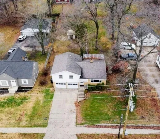 $287,000 | 3835 Burlingame Avenue Southwest, Wyoming, MI 49509