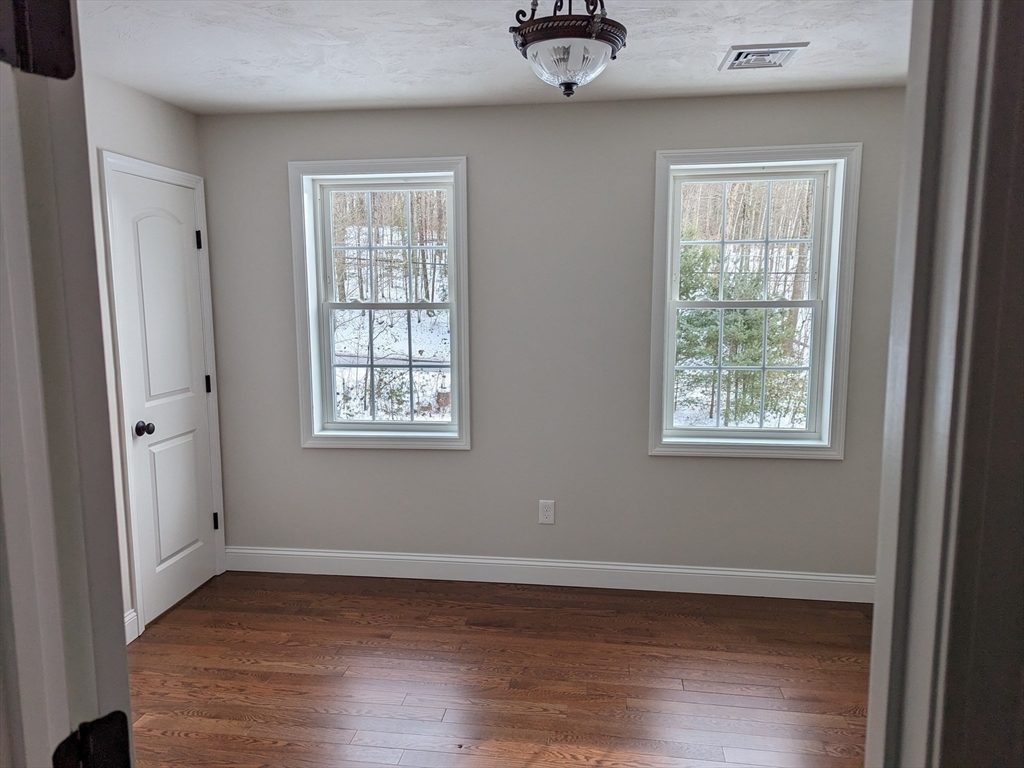 158 South Pond Road East Brookfield, MA 01515 - Photo 13 of 30 Gallery Image 13