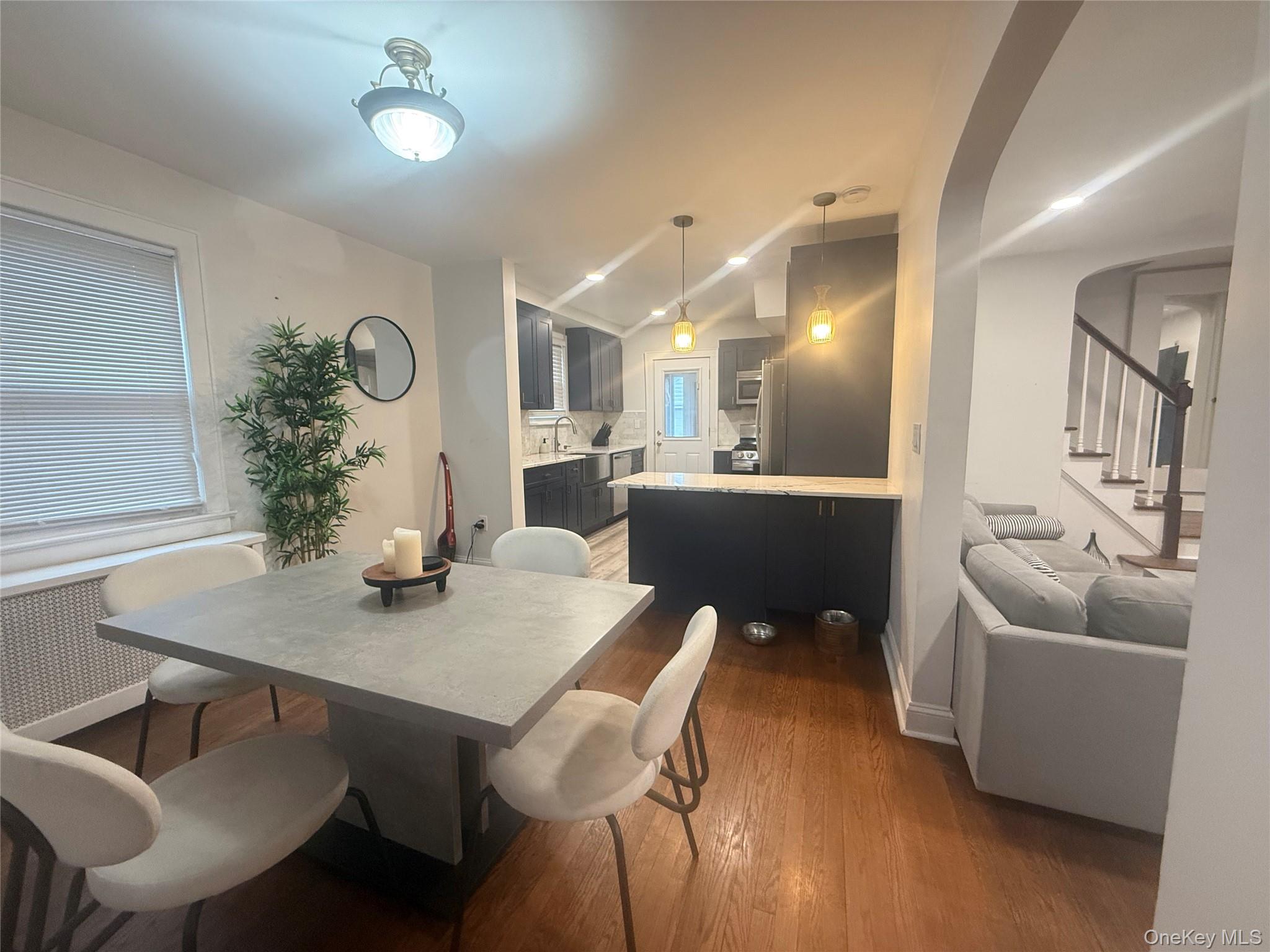 204 North Grove Street Valley Stream, NY 11580 - Photo 3 of 16