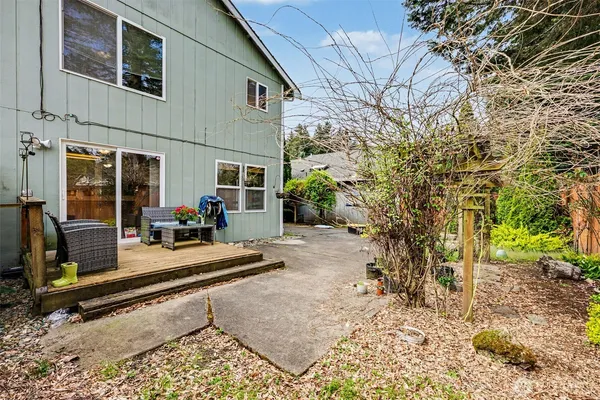 $470,000 | 5520 Cricket Lane Southeast, Lacey, WA 98503