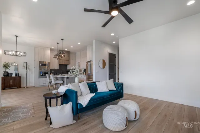 $650,000 | 525 Canyon Crest Drive, Twin Falls, ID 83301