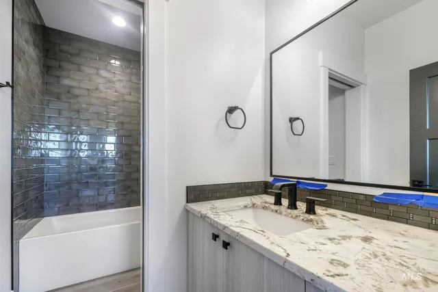 $650,000 | 525 Canyon Crest Drive, Twin Falls, ID 83301