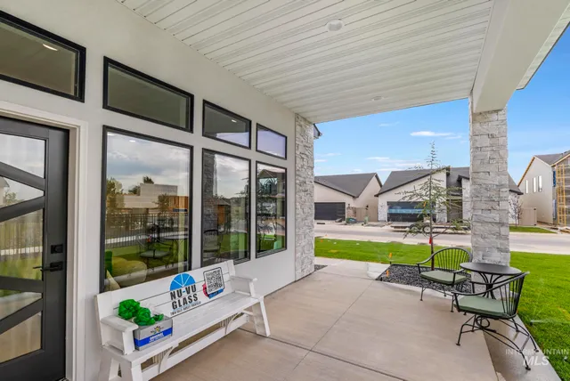 $650,000 | 525 Canyon Crest Drive, Twin Falls, ID 83301