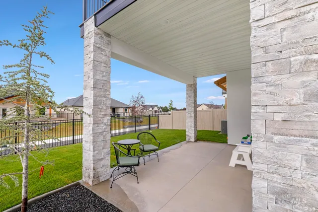 $650,000 | 525 Canyon Crest Drive, Twin Falls, ID 83301