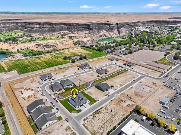 $650,000 | 525 Canyon Crest Drive, Twin Falls, ID 83301