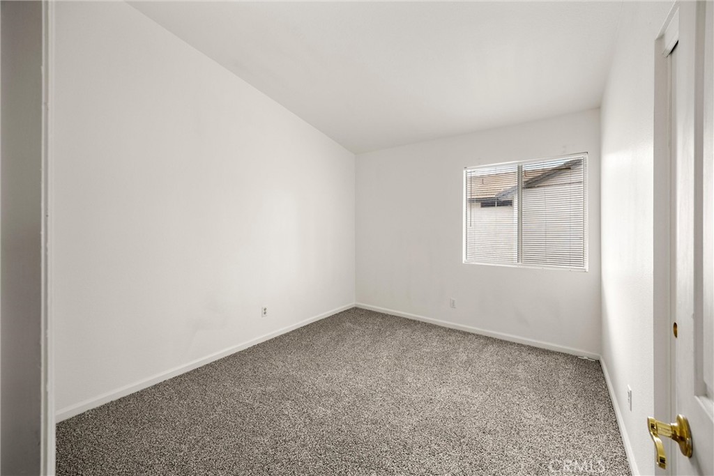 9338 Loquat Drive Riverside, CA 92508 - Photo 34 of 57