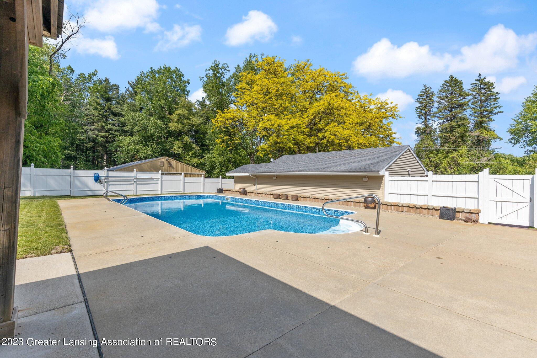 1240 West Stoll Road Dewitt, MI 48820 - Photo 27 of 49 18-web-or-mls-1240-w-stoll-rd