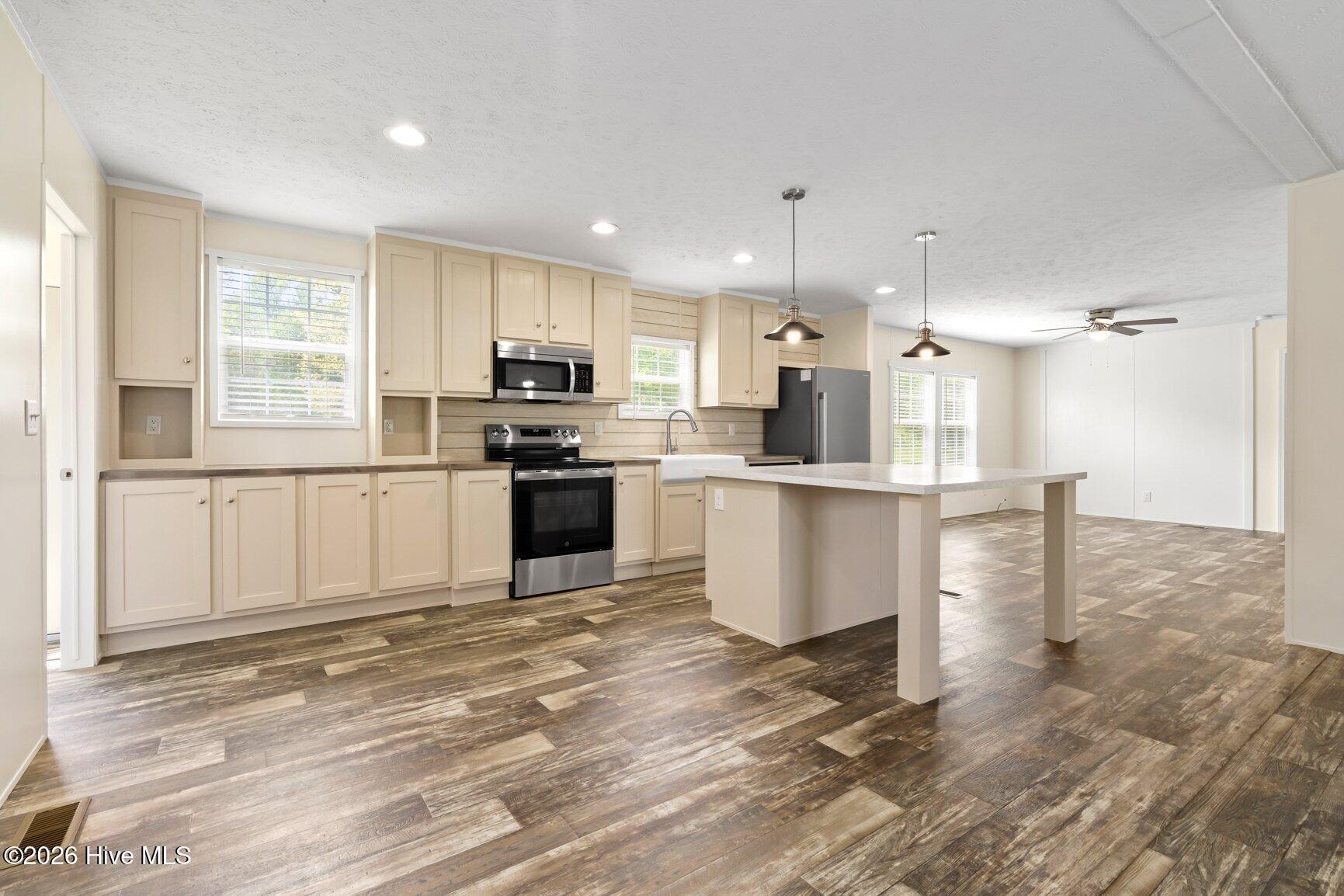 486 Cutchin Farm Road Tarboro, NC 27886 - Photo 12 of 31 Large Eat-In Kitchen