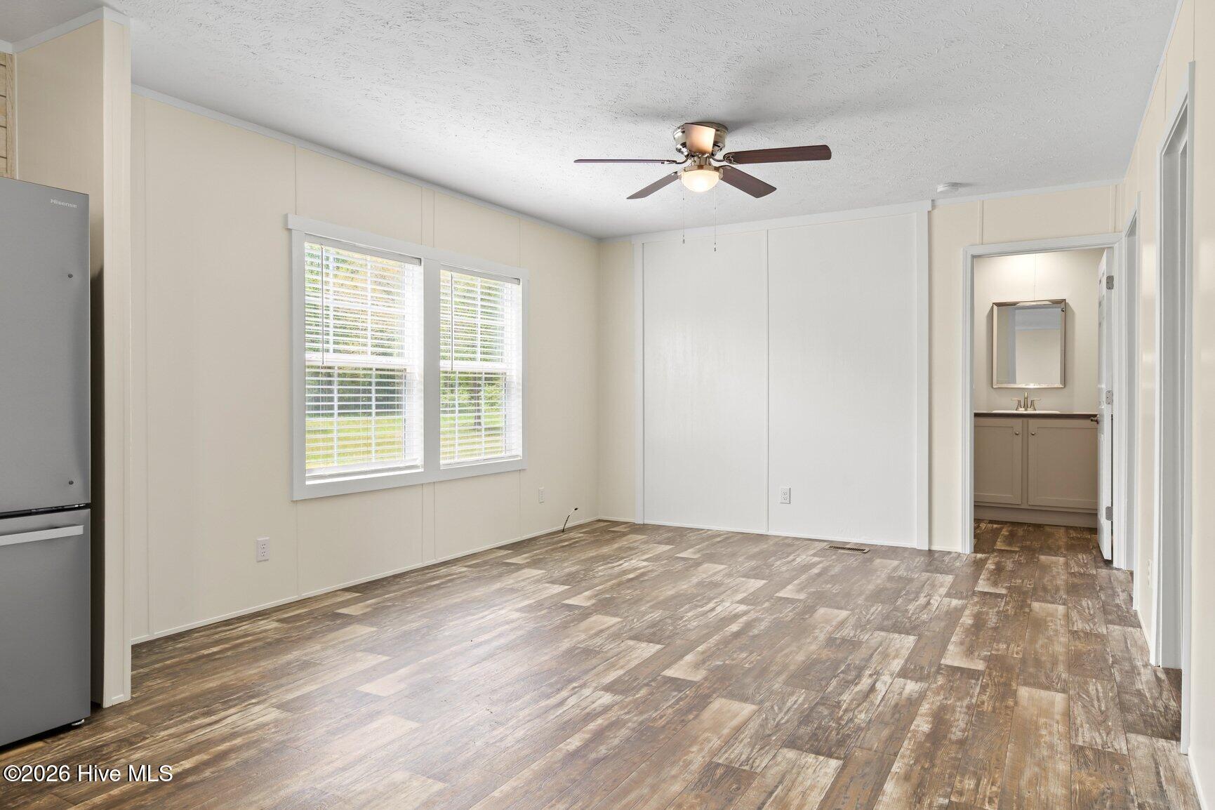 486 Cutchin Farm Road Tarboro, NC 27886 - Photo 17 of 31 This Flex Space could be used to add Formal Dining Table or a couch and TV seating area...