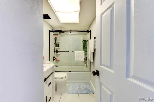 $159,900 | 10123 Sakura Drive, Unit A, St. Louis, MO 63128