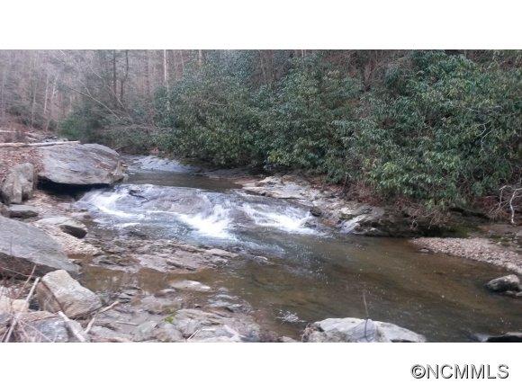 999 Riddle Farm Road Marshall, NC 28753 - Photo 5 of 13