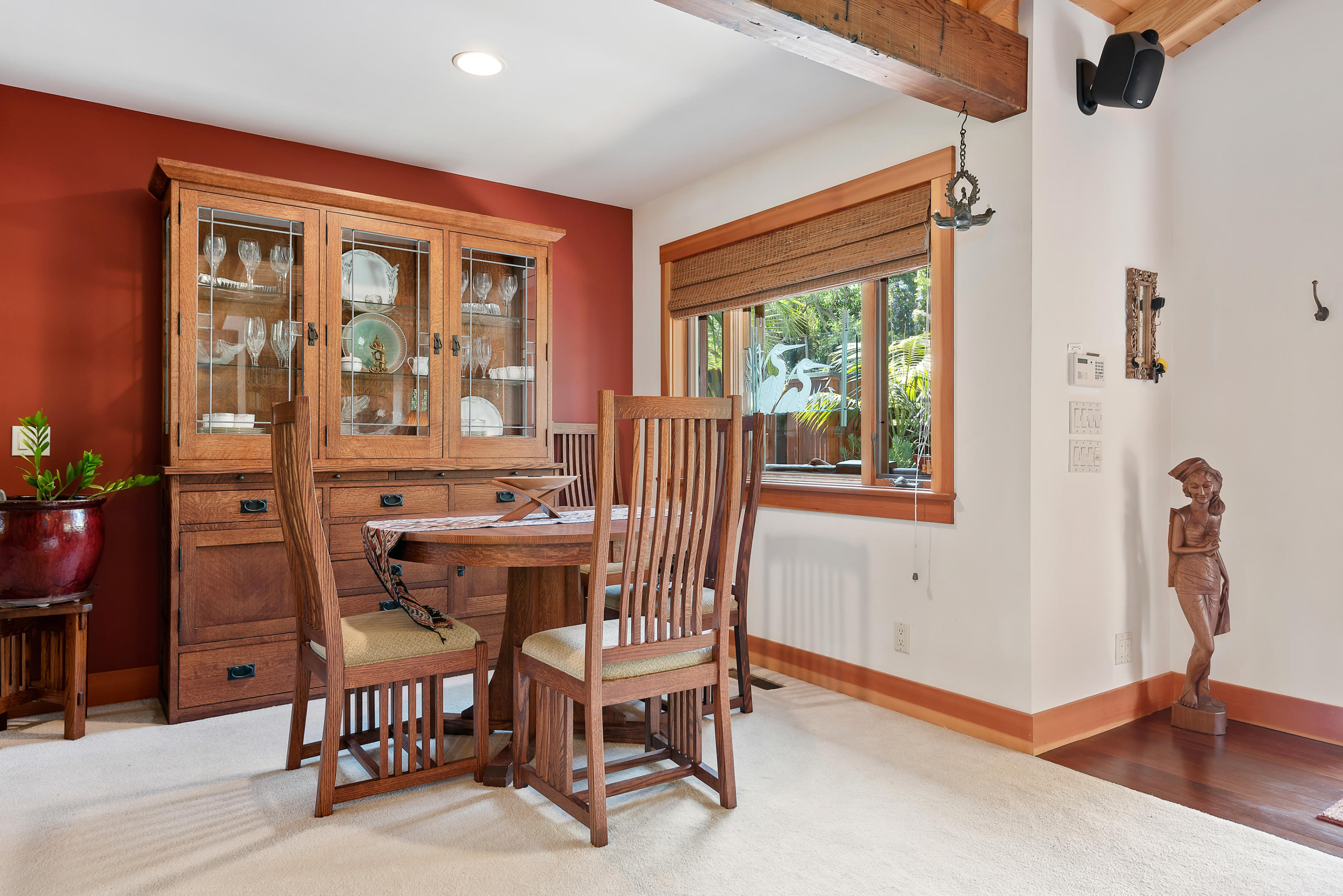 209 Mohawk Road Santa Barbara, CA 93109 - Photo 26 of 50 Dining