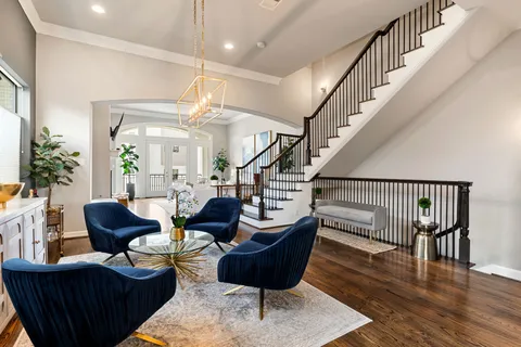 $1,050,000 | 306 West Saulnier Street, Houston, TX 77019