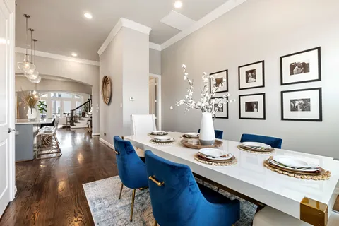 $1,050,000 | 306 West Saulnier Street, Houston, TX 77019