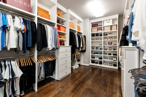 $1,050,000 | 306 West Saulnier Street, Houston, TX 77019