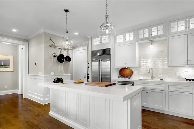 $2,375,000 | 50 School Street, Unit 7, Newport, RI 02840