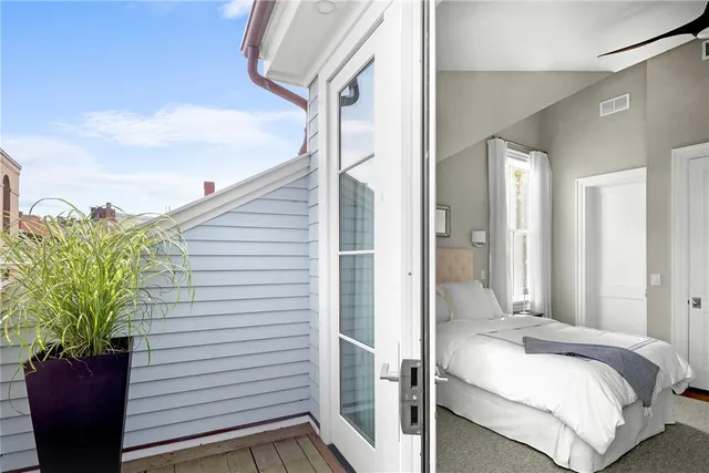 $2,375,000 | 50 School Street, Unit 7, Newport, RI 02840