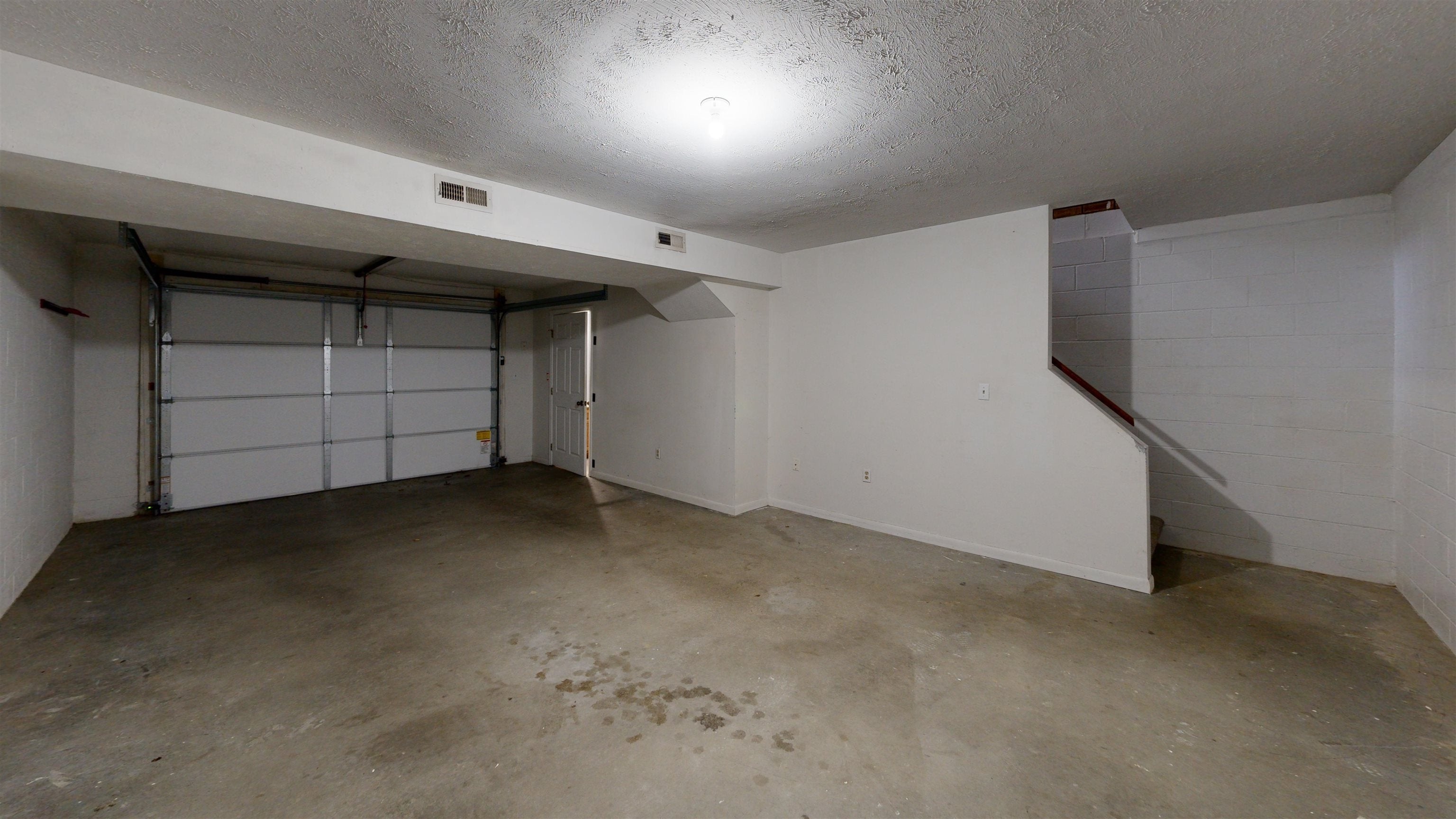5261 West Pea Ridge Road Huntington, WV 25705 - Photo 29 of 32 Gallery Image 29