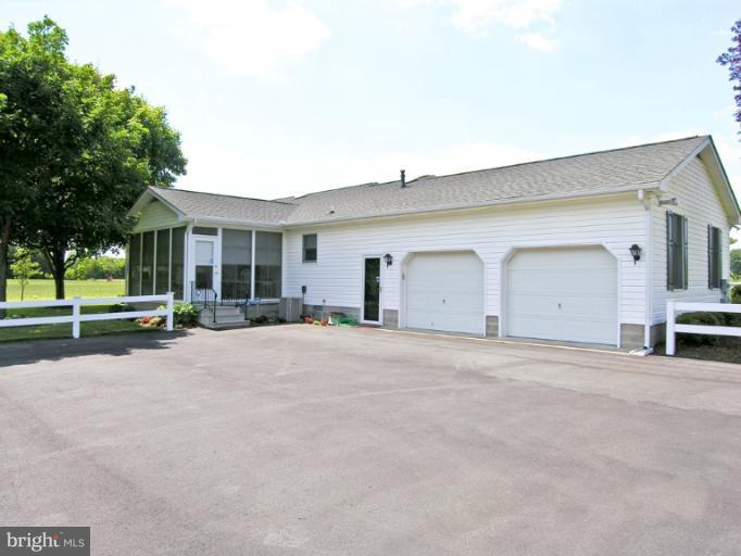 4629 Skinners Run Road Hurlock, MD 21643 - Photo 11 of 15 Attached two car garage