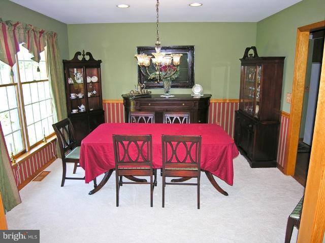 4629 Skinners Run Road Hurlock, MD 21643 - Photo 5 of 15 Dining Room