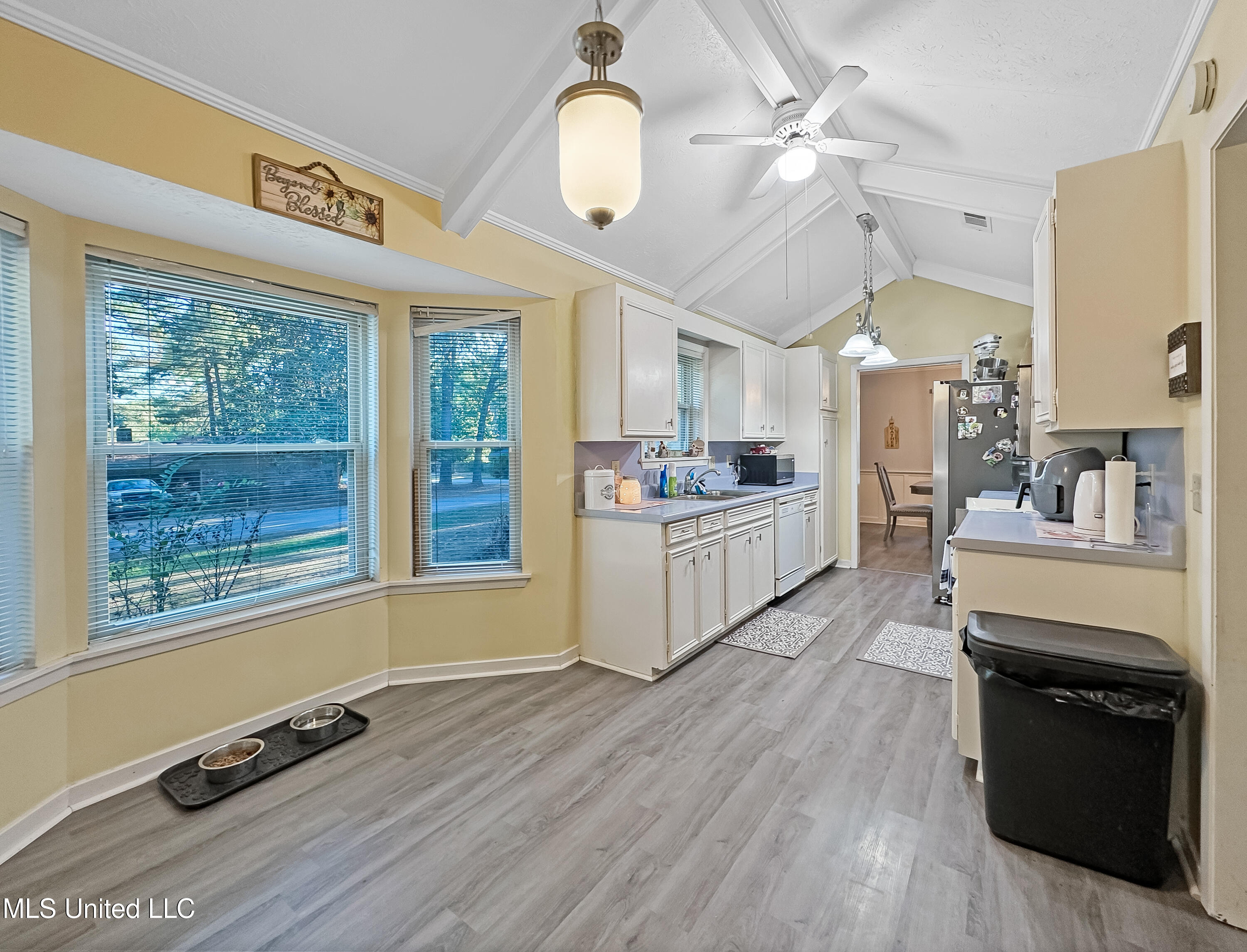 200 Bay Road Brandon, MS 39047 - Photo 8 of 27 b784effaa15a6b06018d9bca8431242ea9ba1611