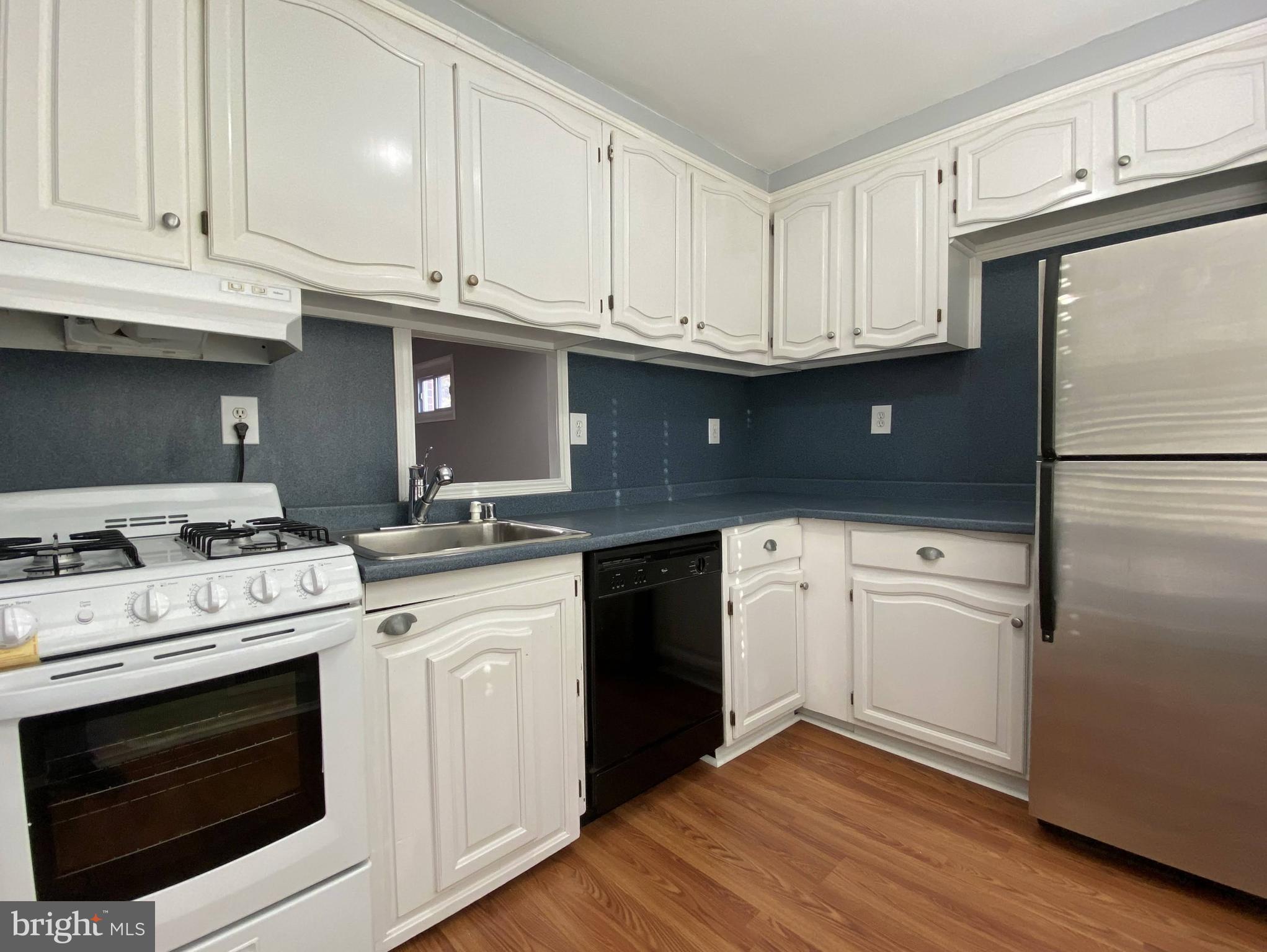 208 Cove Road Baltimore, MD 21221 - Photo 24 of 48