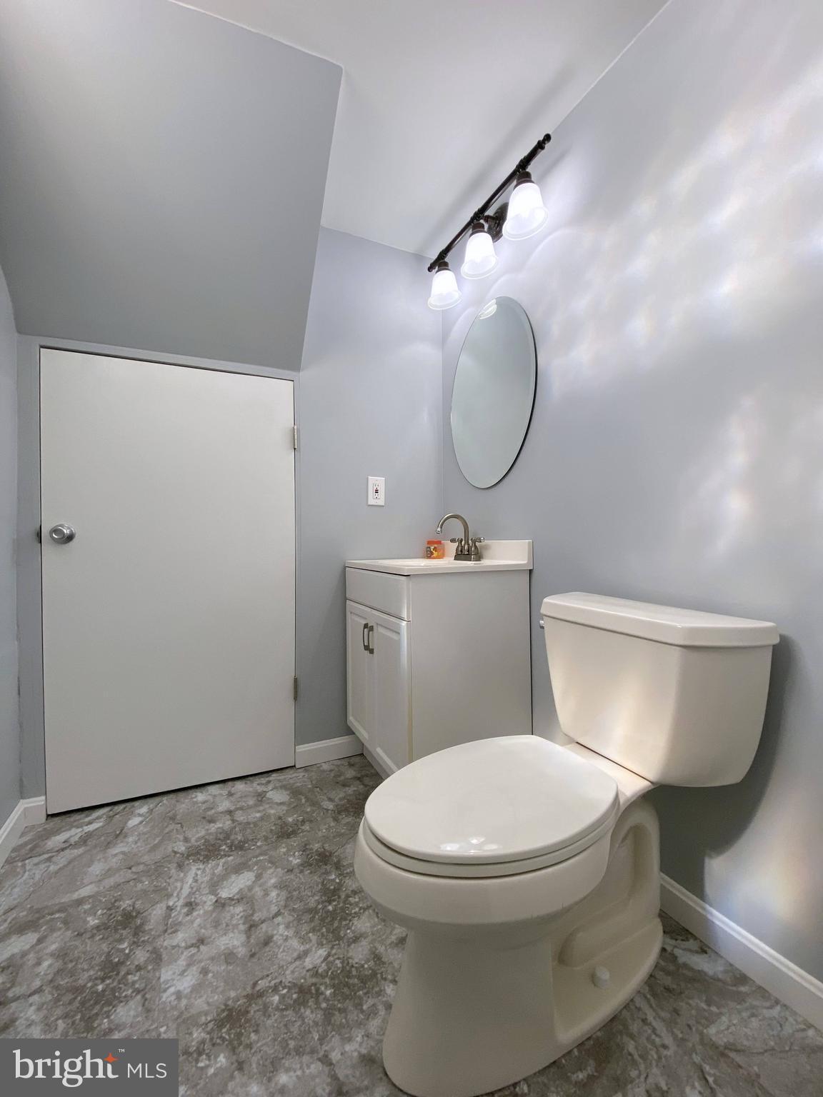 208 Cove Road Baltimore, MD 21221 - Photo 37 of 48