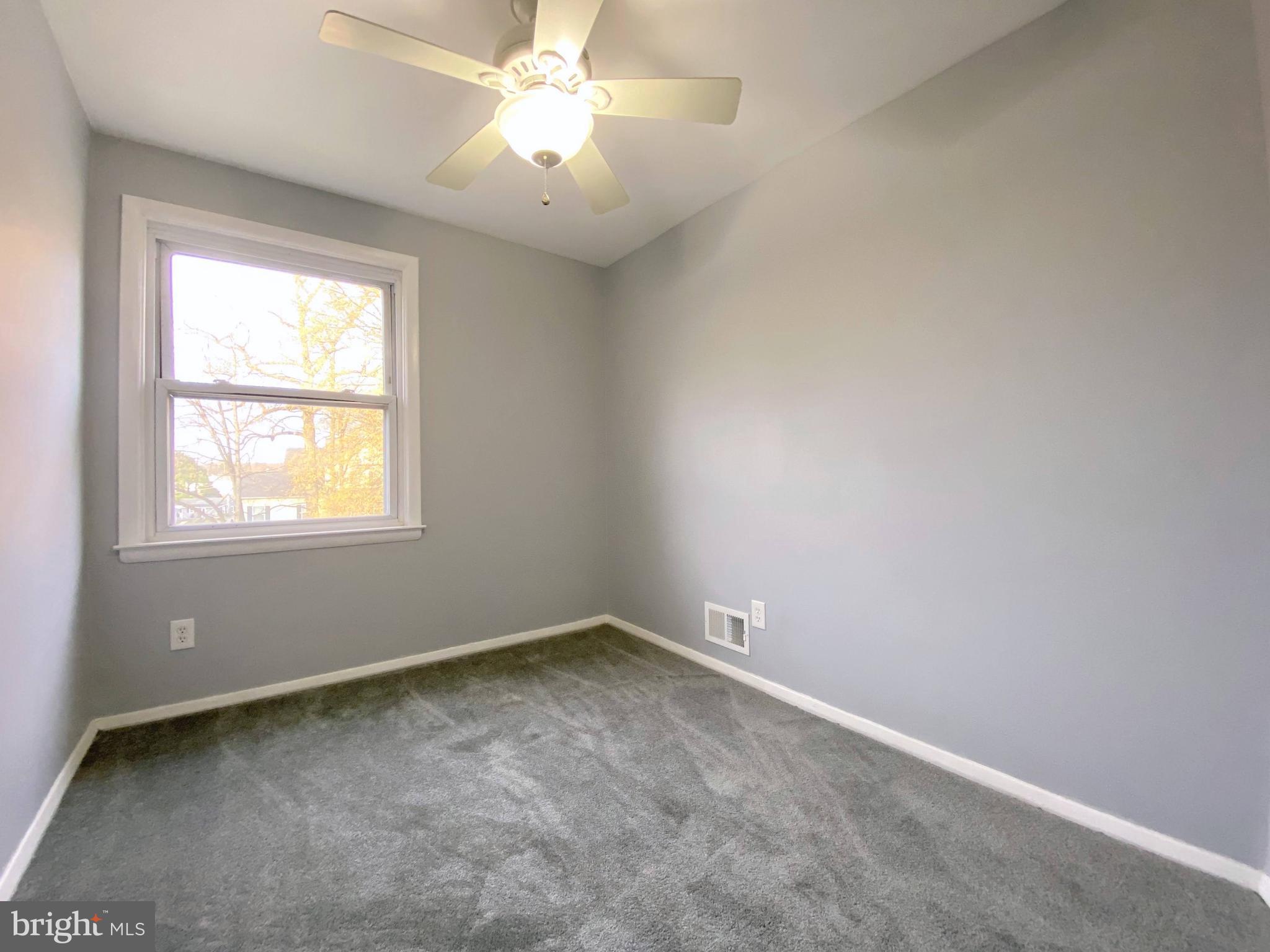208 Cove Road Baltimore, MD 21221 - Photo 40 of 48