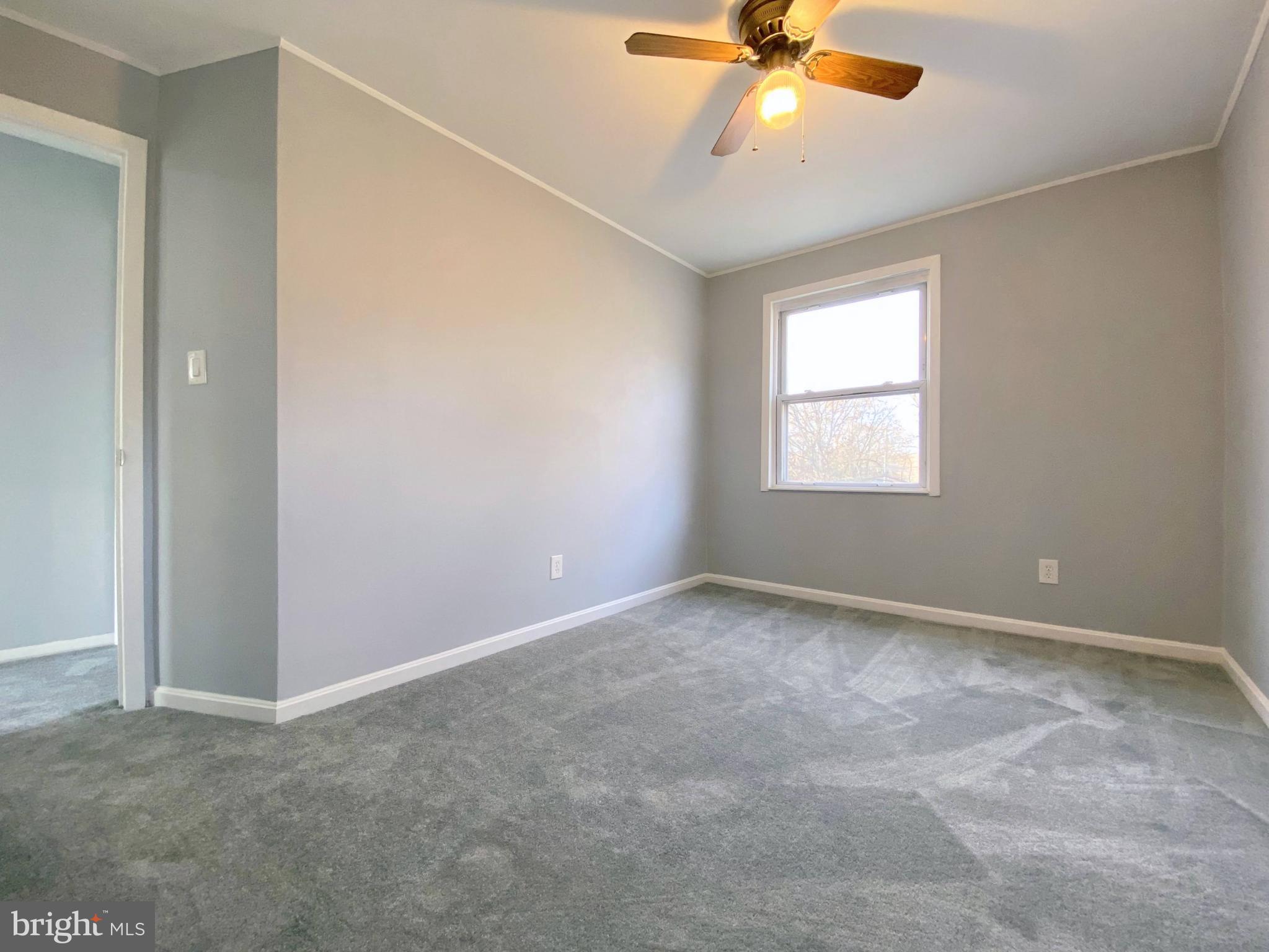 208 Cove Road Baltimore, MD 21221 - Photo 43 of 48