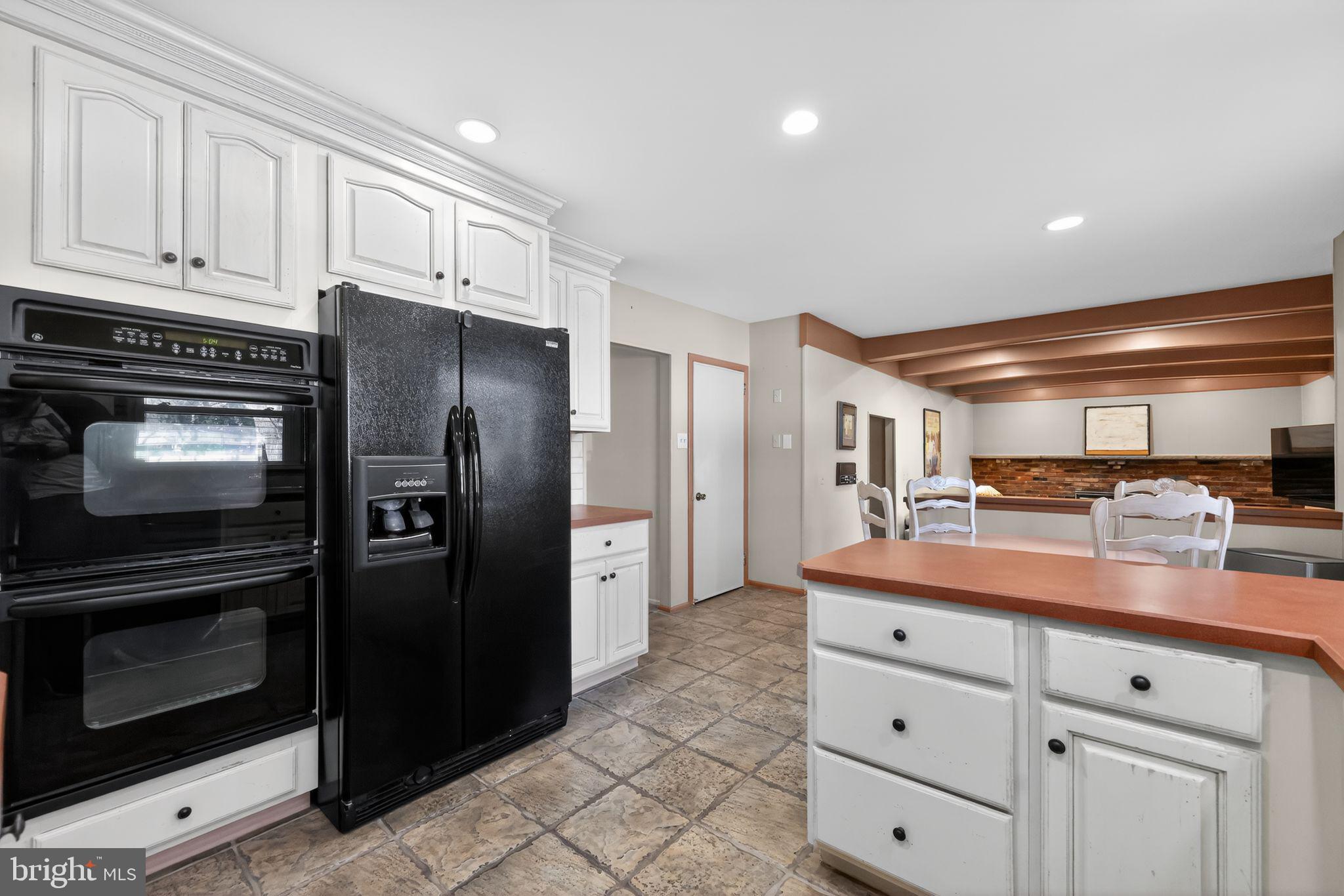 506 Queen Anne Road Cherry Hill, NJ 08003 - Photo 10 of 29