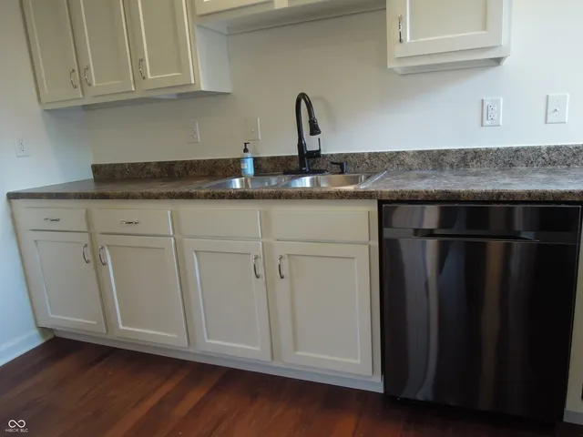 $215,000 | 1609 Northwest Avenue, Martinsville, IN 46151