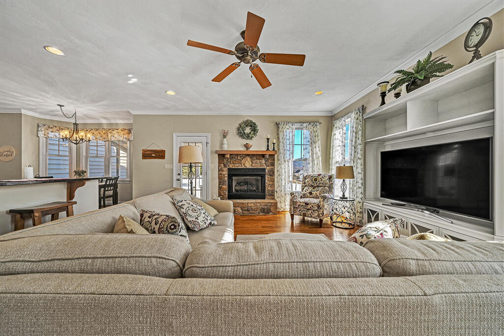 5244 Sundance Road Salem, VA 24153 - Photo 21 of 74 20111920-vm-09797_201119_S