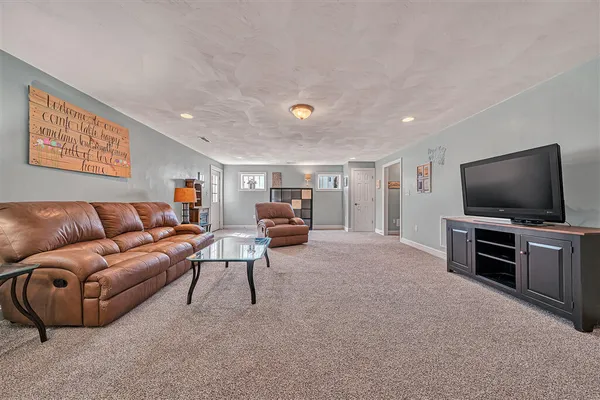 $649,990 | 5244 Sundance Road, Salem, VA 24153