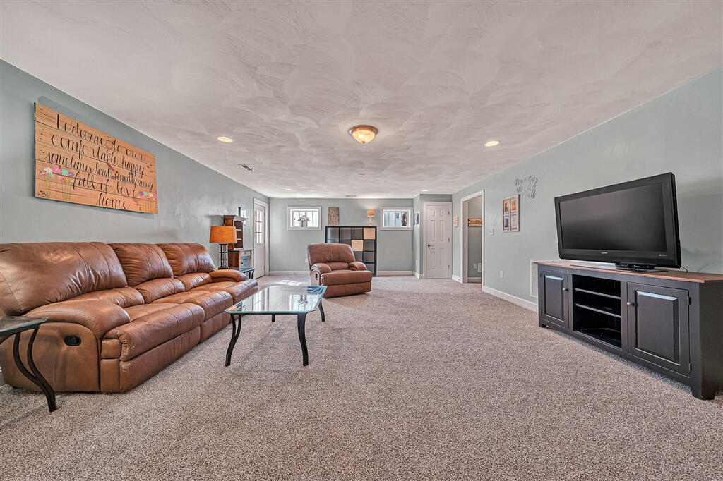 5244 Sundance Road Salem, VA 24153 - Photo 58 of 74 20115661-vm-09192_201156_S