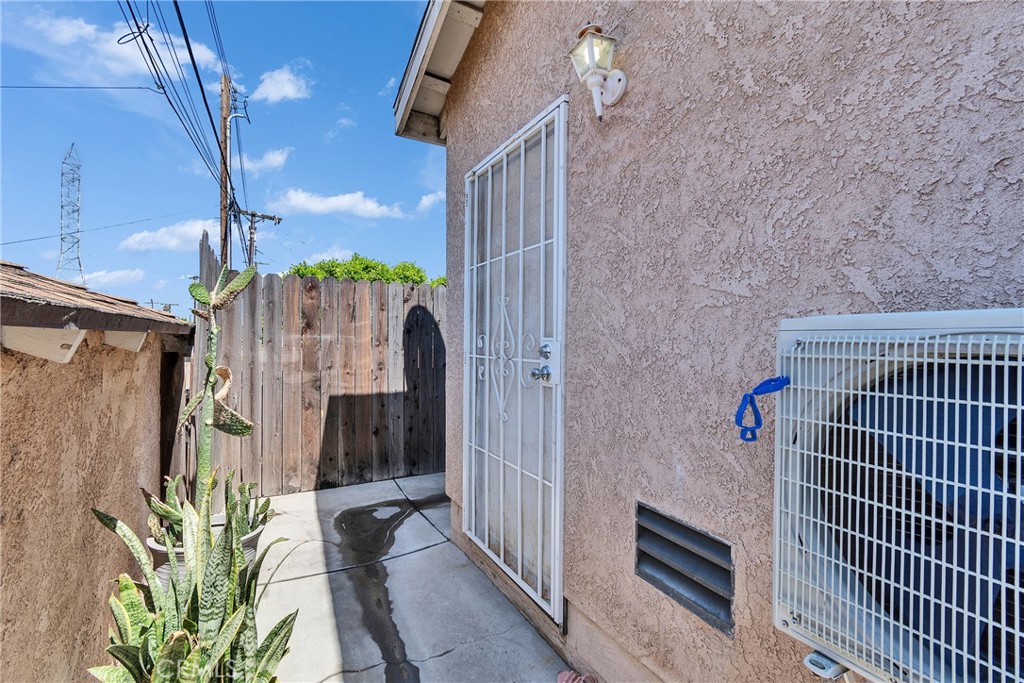 8630 Elba Street Pico Rivera, CA 90660 - Photo 37 of 48