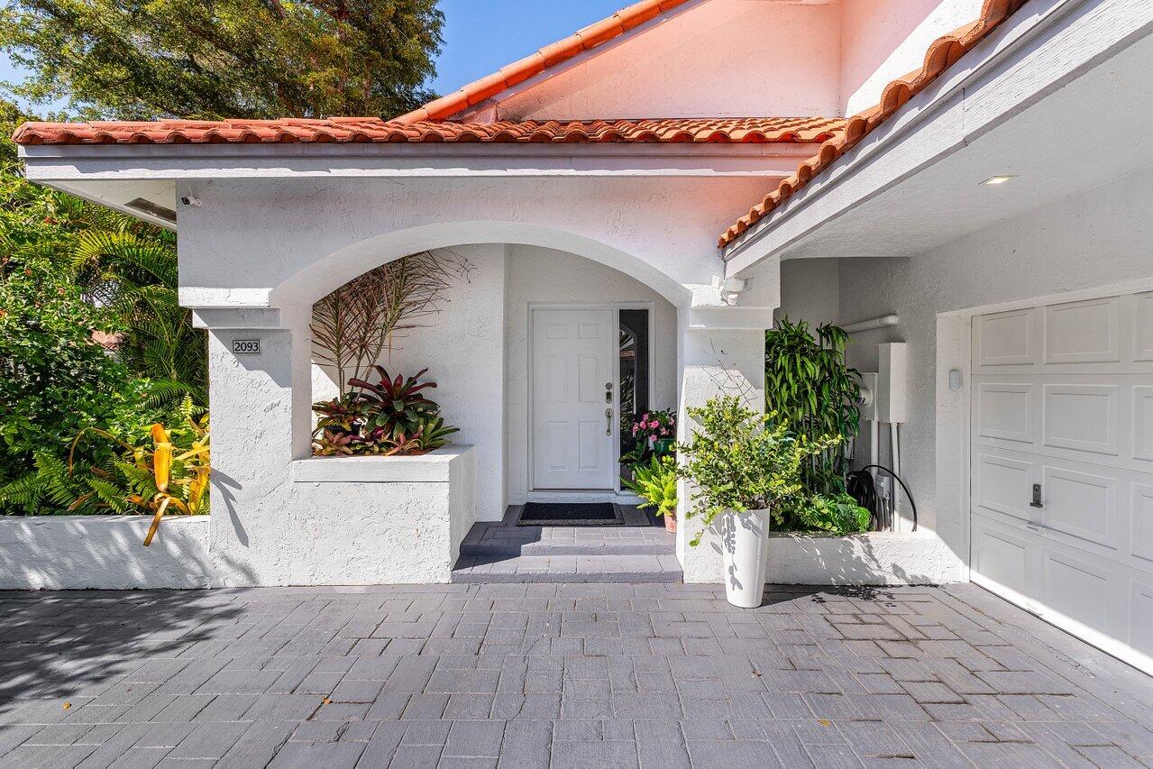 2093 Northwest 52nd Street, Unit 2093 Boca Raton, FL 33496 - Photo 3 of 30 004-2093Northwest52ndStreet-BocaRaton-FL