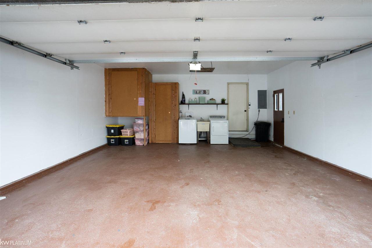 8915 Lakeshore Road Lexington, MI 48450 - Photo 13 of 92 Gallery Image 13