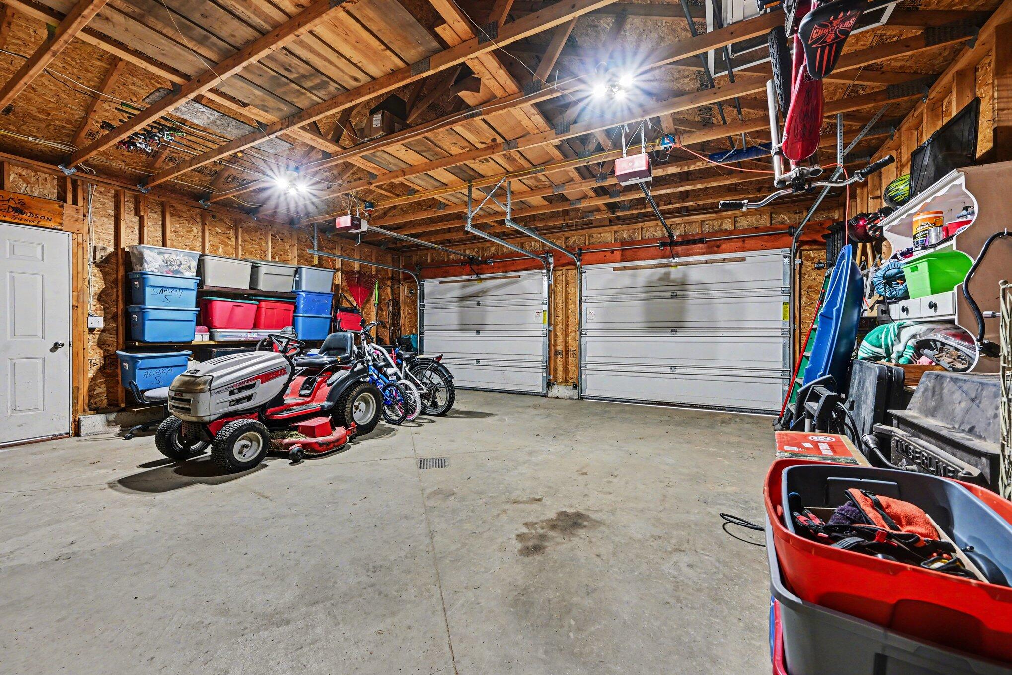 7776 Taylor Ridge Drive Delton, MI 49046 - Photo 20 of 26 023_file_6757