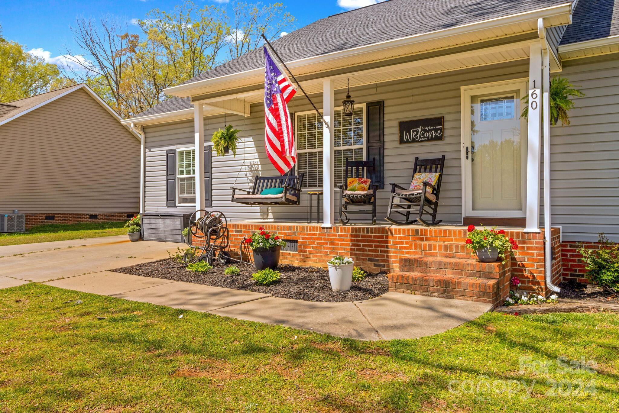 160 Teague Road Salisbury, NC 28146 - Photo 4 of 48 Gallery Image 4