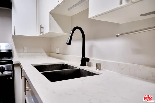 $3,495 | 1242 9th Court, Unit 2A, Santa Monica, CA 90401