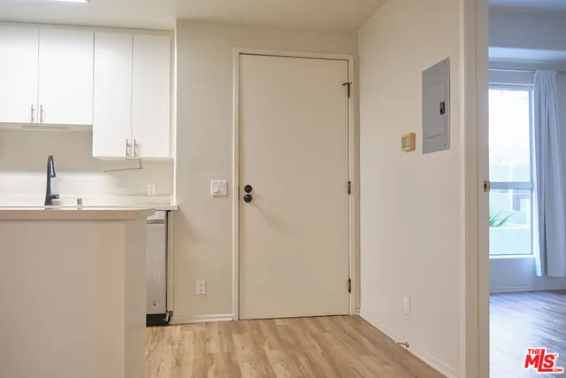 $3,495 | 1242 9th Court, Unit 2A, Santa Monica, CA 90401