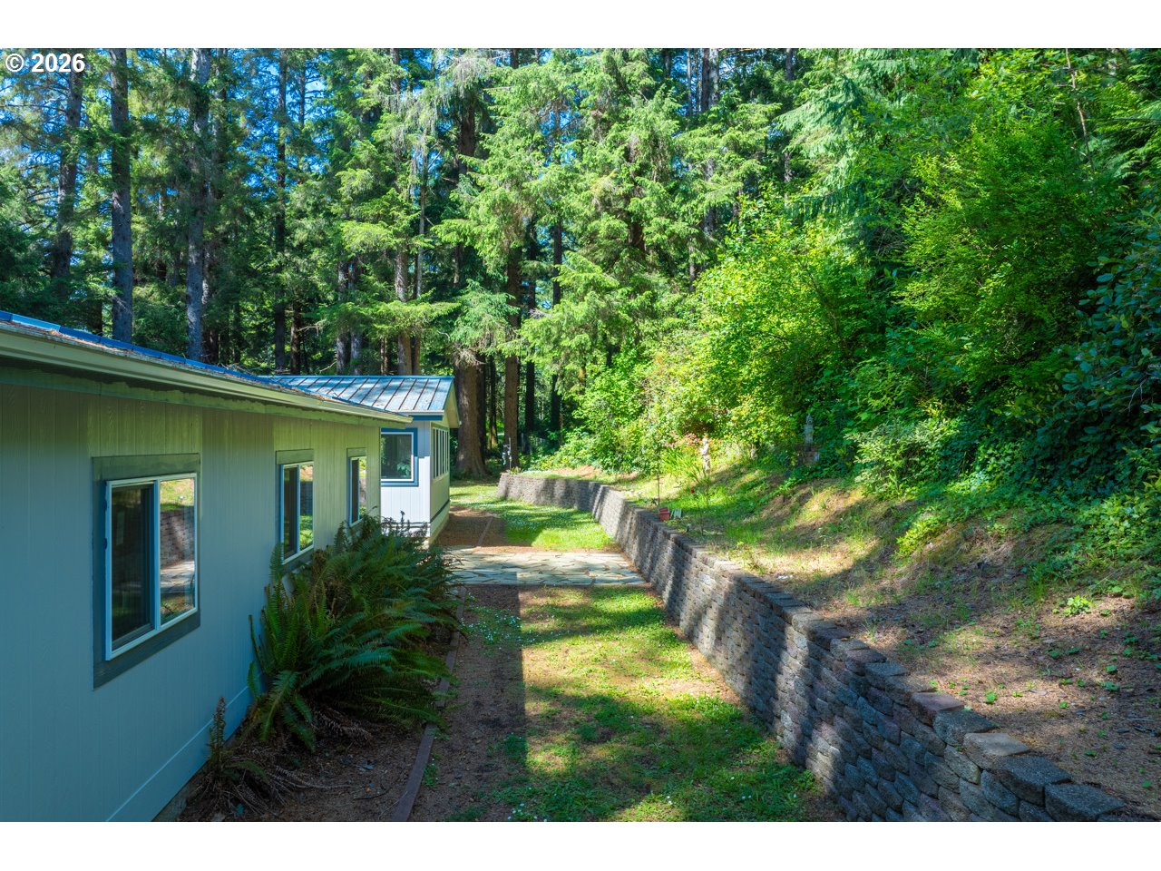 83239 North Pioneer Road Florence, OR 97439 - Photo 8 of 48